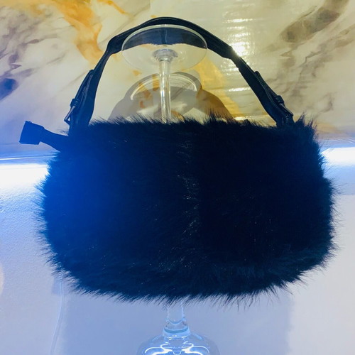 Fur shoulder bag new black