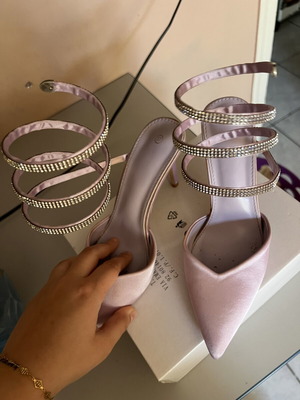 High Heels like new, size 37, purple pumps