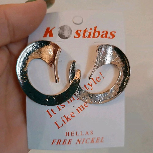 Earrings new silver screw moon-shaped