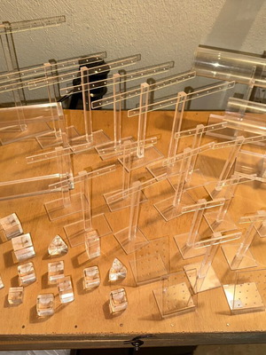 Jewelry stands like new made of plexiglass