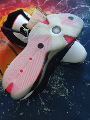 Air Jordan 38 Athletic Shoes Size 50.5 New with Socks Gift