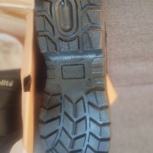 Portwest Thor Boot size 44 oil resistant new