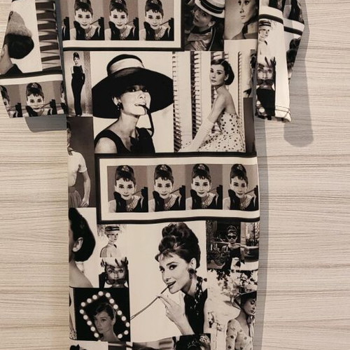 Midi dress with Audrey Hepburn print, like new, size S