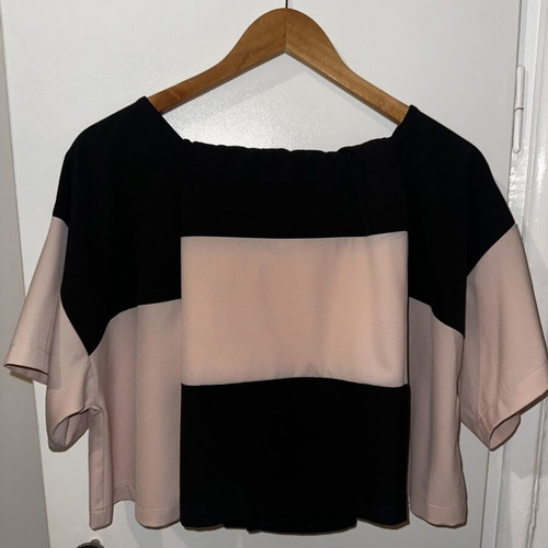 Midi skirt and crop top set like new, black and pink