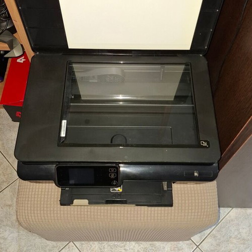 HP Deskjet Ink Advantage 3525 e-All-in-One Printer used with new ink set