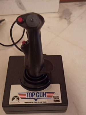 Top Gun Thrustmaster επετειακό χειριστήριο σαν καινούργιο