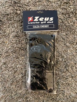 Zeus socks new, 1 pair with packaging