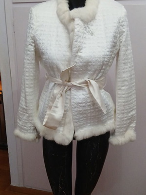 Women's Quilted Jacket with Fur like new, white, size S