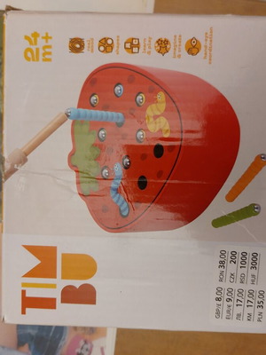 Worm Catcher Timbu wooden magnetic skill toy used