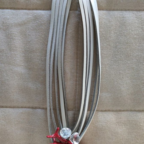 FL Private Collection necklace used with leather and coral elements