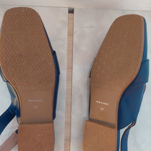 Chaniotakis leather ballerinas blue, like new