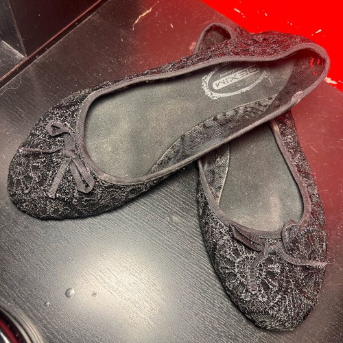 Dexim ballet flats used, black lace, size 39