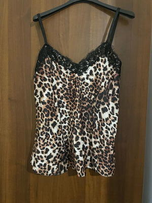 Satin leopard camisole top with black lace trim like new
