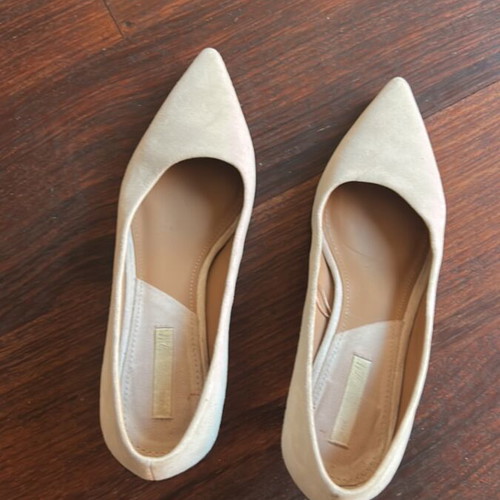 H&M Suede Pumps Cream Beige Size 37 Used