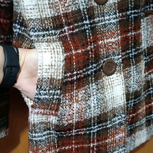Pink Woman plaid women's coat like new, mid-length