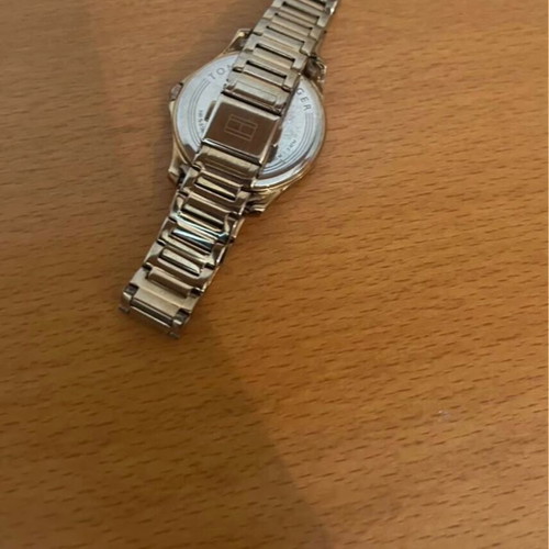 Tommy Hilfiger women's wristwatch, gold