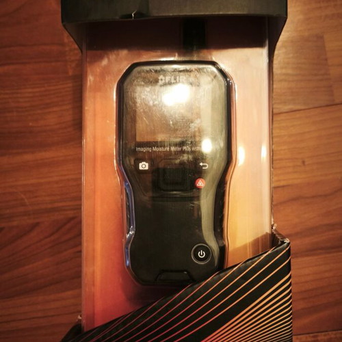 FLIR MR176 Moisture Meter with Thermal Camera like new
