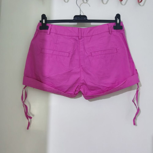 H&M fuchsia low-rise shorts like new, size Xsmall