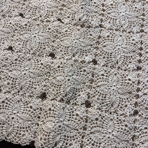 Handmade crochet tablecloth new, 1.50x1.50, vintage