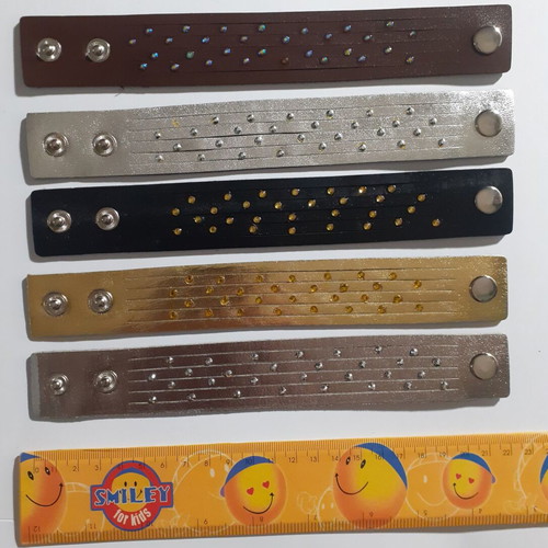 Pack of 135 denim and faux leather bracelets with rhinestones