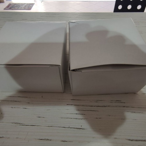 Power Supplies pack of 2, like new, 22VDC 818mA and 9VDC 1000mA