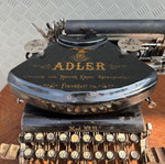 Adler typewriter used, functional, needs maintenance