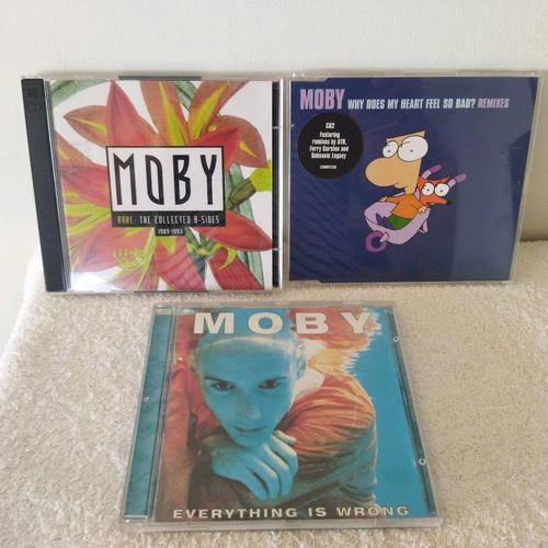 Moby pack of 4 CDs like new, electronic music