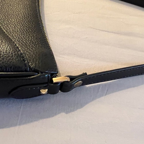 Michael Kors Half Moon Mini shoulder bag black like new