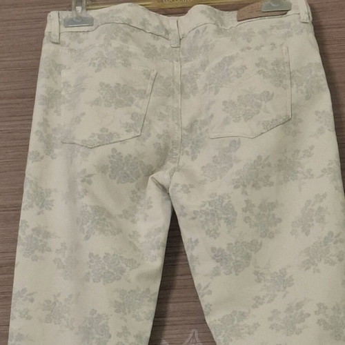 Esprit Denim 5-pocket women's pants beige with grey flowers like new