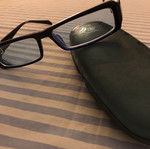 Glasses frame used with myopia lenses, blue and silver