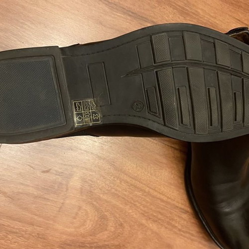 Nak leather ankle boots slightly used, black, size 42