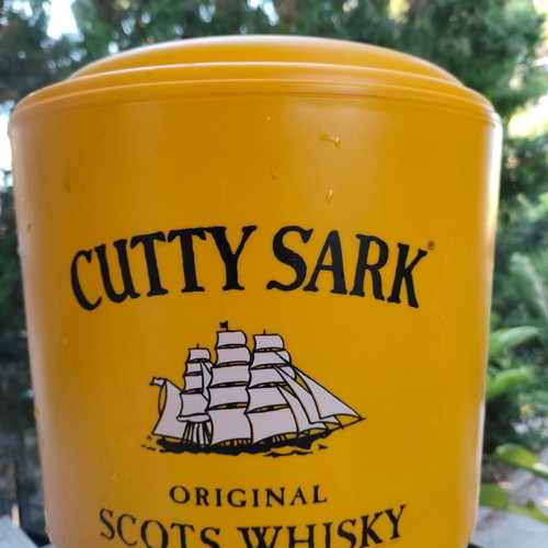 Cutty Sark Vintage Ice Bucket used, collectible bar accessory