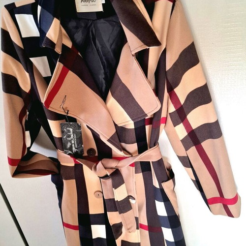 All of you checked coat 100% cotton new with belt size M