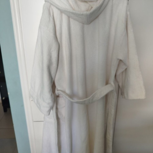 Adidas white bathrobe with hood, size L, like new
