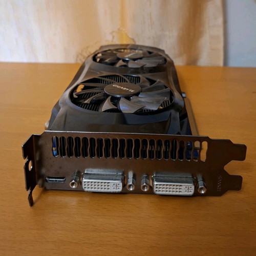 NVIDIA GeForce GTX 460 graphics card DDR5 1 GB like new with mini HDMI
