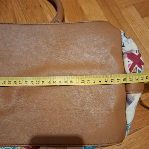 Large multicolor handbag like new