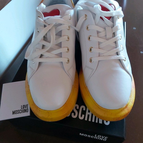 Love Moschino limited edition shoes size 39 Nr like new, multicolour