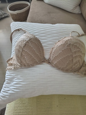 Luna bra 75B, beige lace