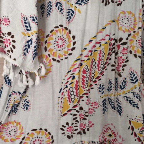 SheX wrap dress like new, colorful summer fabric with tassels