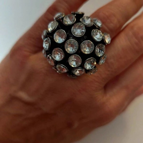 Sfera ring used with impressive silver rhinestones