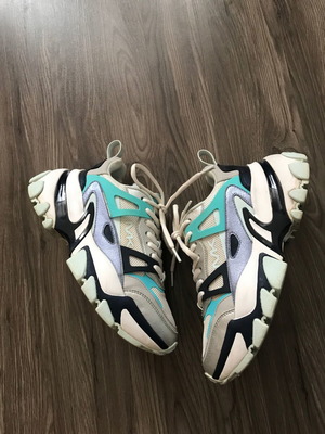 Michael Kors Nick trainers like new, size 37, white and blue