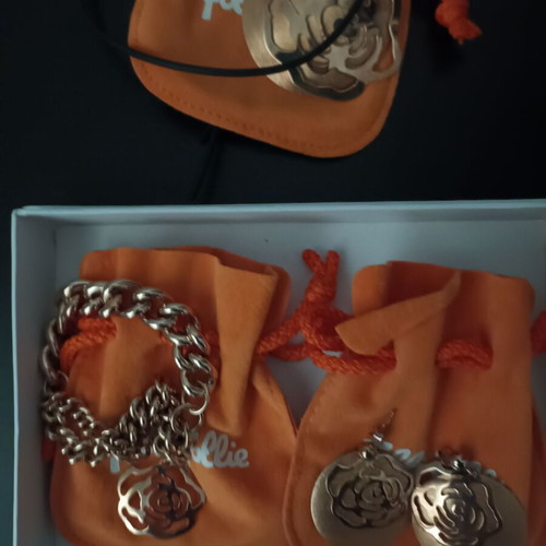 Folli Follie Jewelry Set new, gold-colored pendant, earrings & bracelet