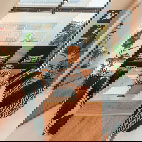 Nail salon πλήρως εξοπλισμένο 47τμ στον Άγιο Στέφανο