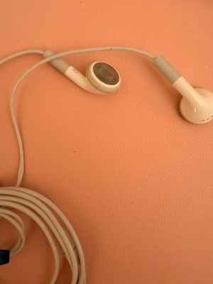 Apple EarPods with cable, 3.5mm jack used
