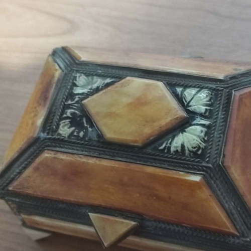 Moroccan jewelry box used with bone inlays and velvet interior