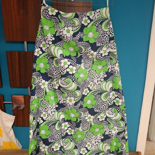 Vintage 60s Mod Floral A-Line Long Skirt like new, colorful green