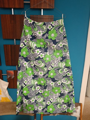 Vintage 60s Mod Floral A-Line Long Skirt like new, colorful green