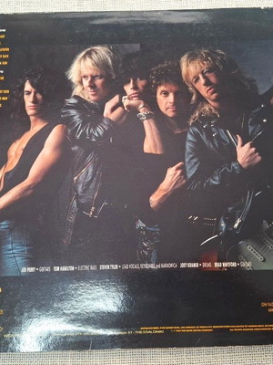 Aerosmith Pump LP употребяван, рок жанр