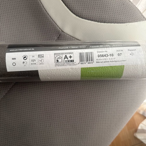 Striped wallpaper roll new, made in Germany