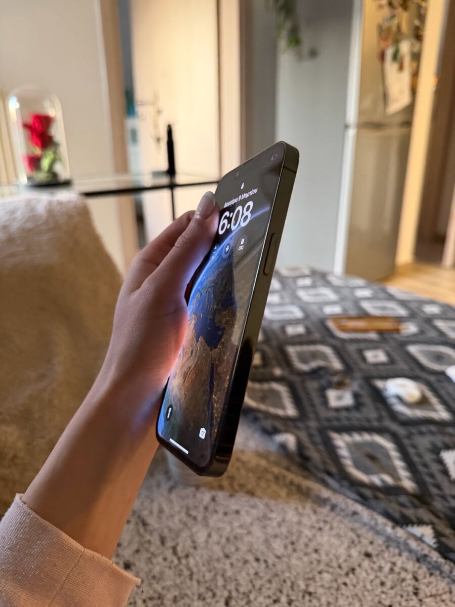 iPhone 13 Pro 128GB Alpine Green like new - € 440,00 - Vendora.cy